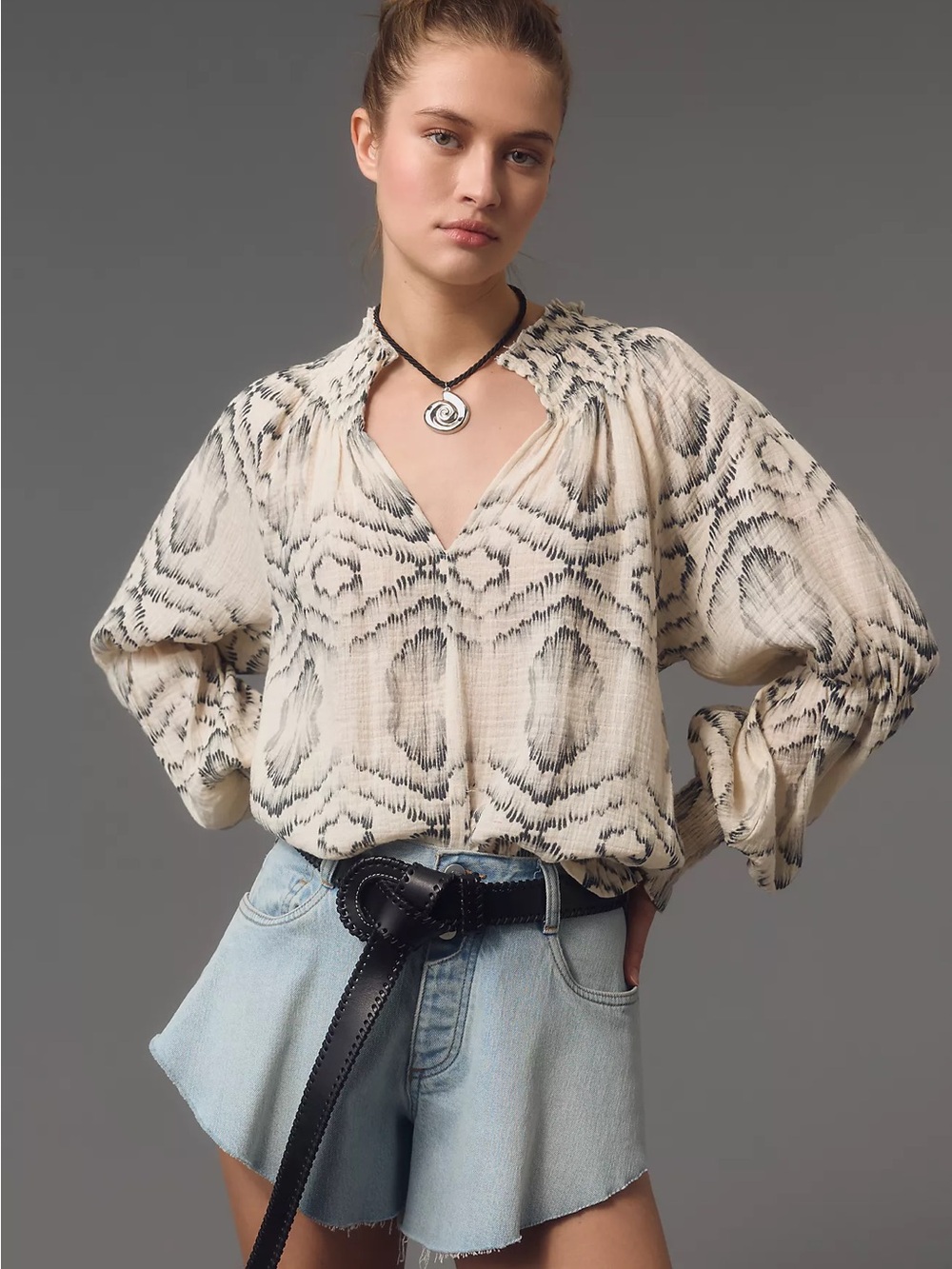 Porridge Anthropologie Long Sleeve Gauze Smocked Top Ivory Black Size Small
